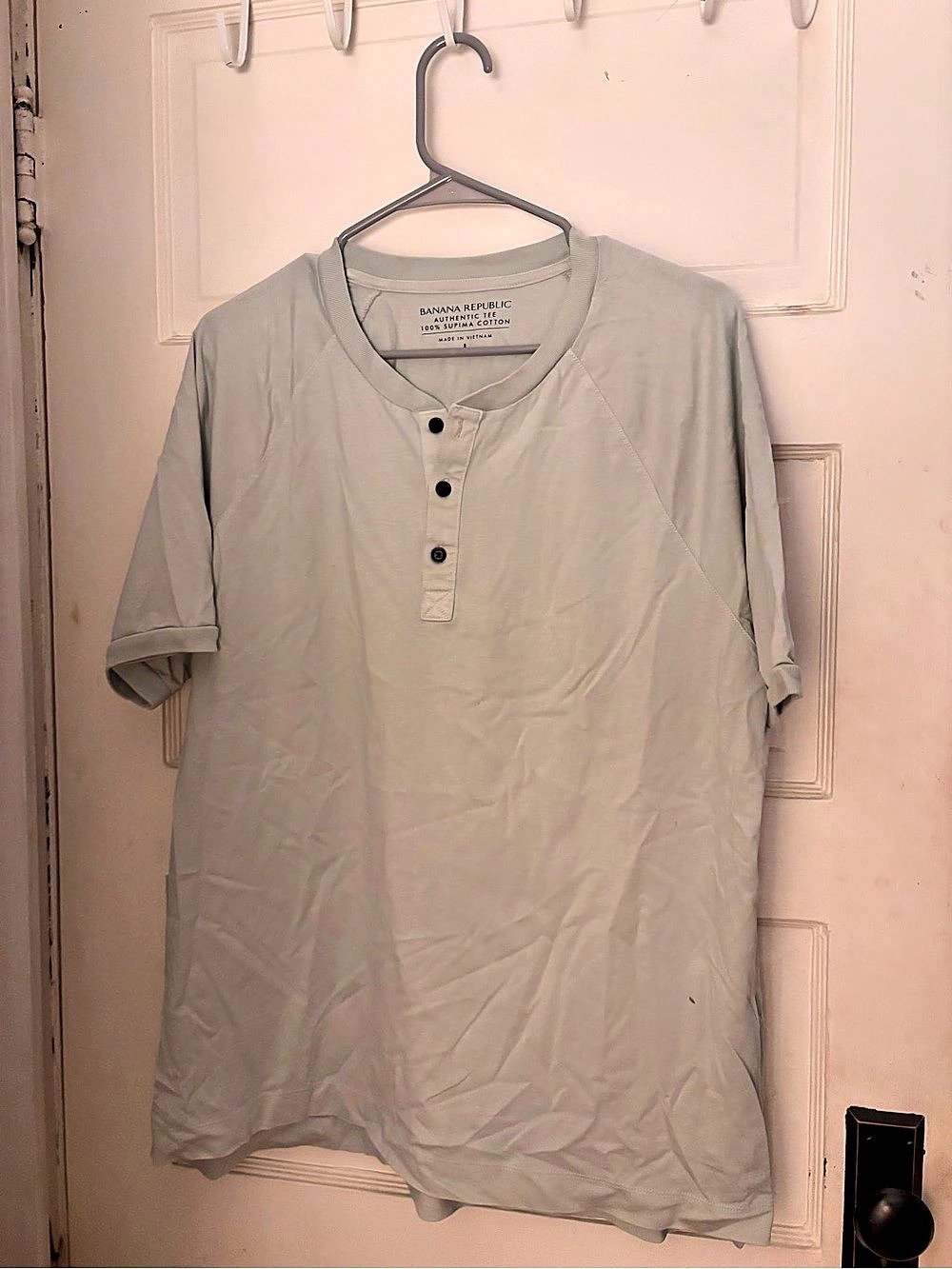 Banana Republic Authentic Tee Supima Cotton Henley Gray Large